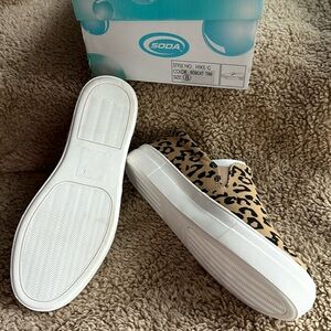 Brand new Soda sneakers. Bobcat tan